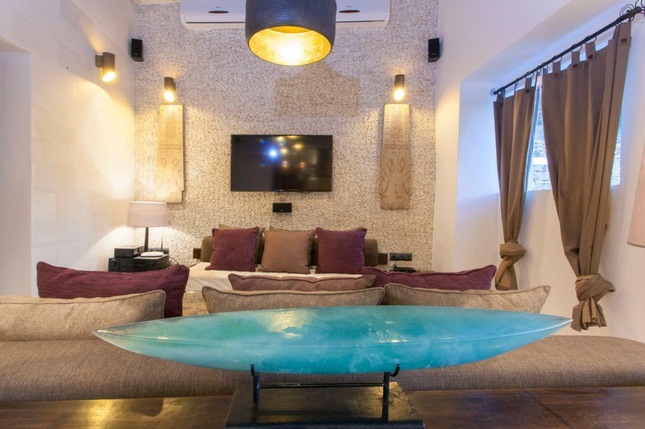 Ibiza Luxury Villa Santa Eularia des Riu Buitenkant foto